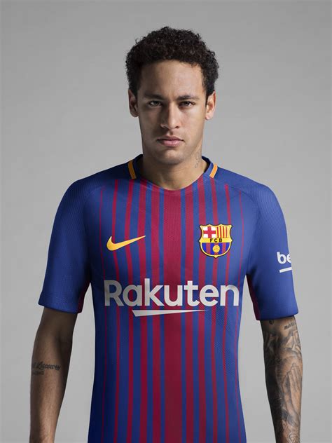 Barcelona 17/18 Nike Home Kit 